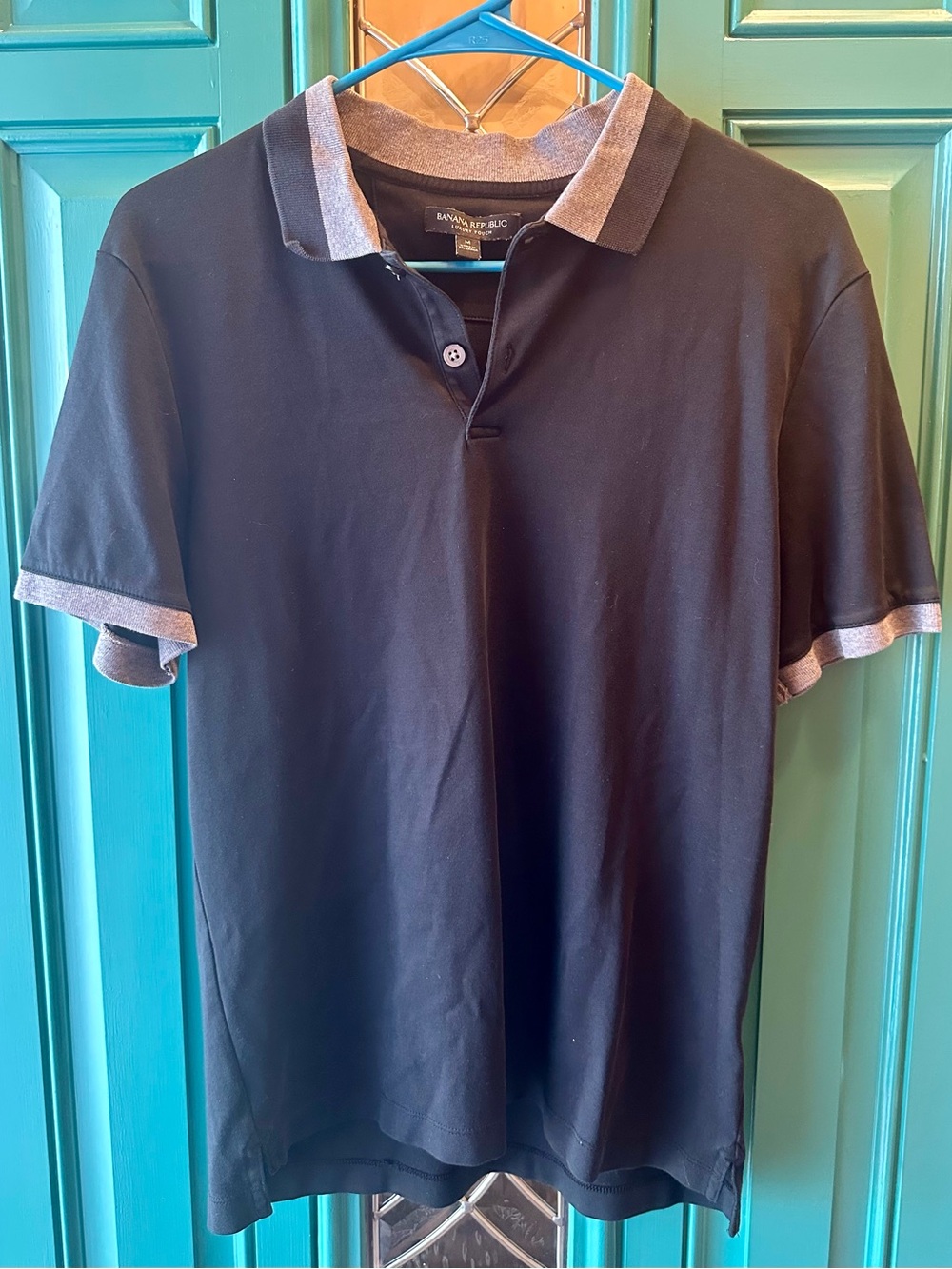 Banana Republic Men's Luxury Touch Polo Shirt Black Gray Tipped Collar Size M